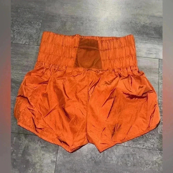 NEW Free People Movement The Way Home High-rise Smocked Waistband Size S - Picture 3 of 9